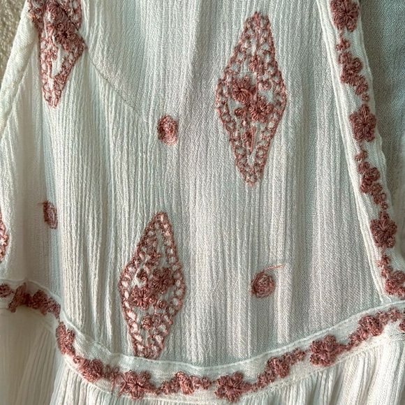 FREE PEOPLE Women’s Embroidered White Lightweight Tank, White, Small - Picture 2 of 6